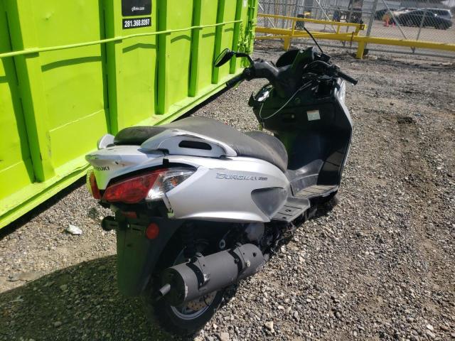 2014 SUZUKI UH200 MLCCH41A5E1600408