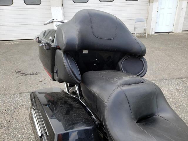 2012 HARLEY-DAVIDSON FLTRU ROAD 1HD1KGM12CB695289