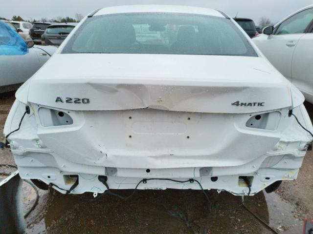 2022 MERCEDES-BENZ A220 W1K3G4FB7NJ341301