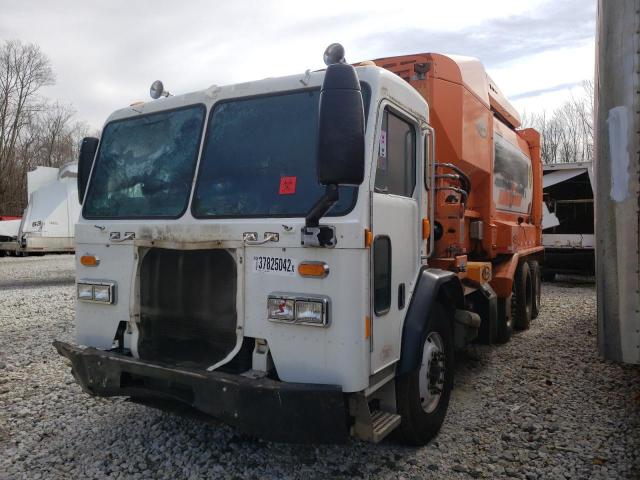 3BPZXHEX6FF279133 Peterbilt 320 2015. Фото: 1
