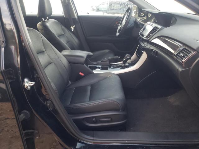 2017 HONDA ACCORD TOU 1HGCR3F94HA014761
