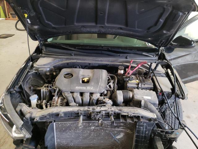 2017 HYUNDAI ELANTRA SE KMHD84LF1HU201469