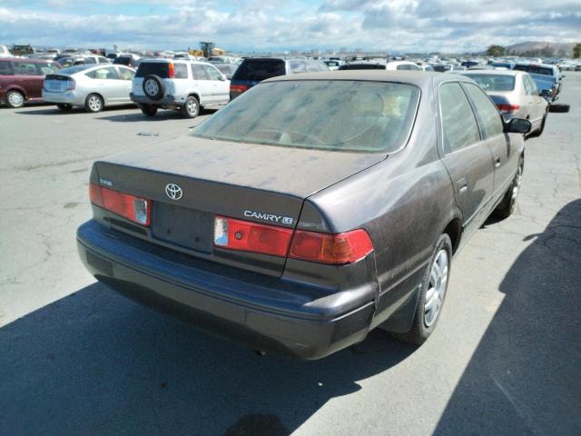 Фото: 4T1BG22K21U842570 - 4