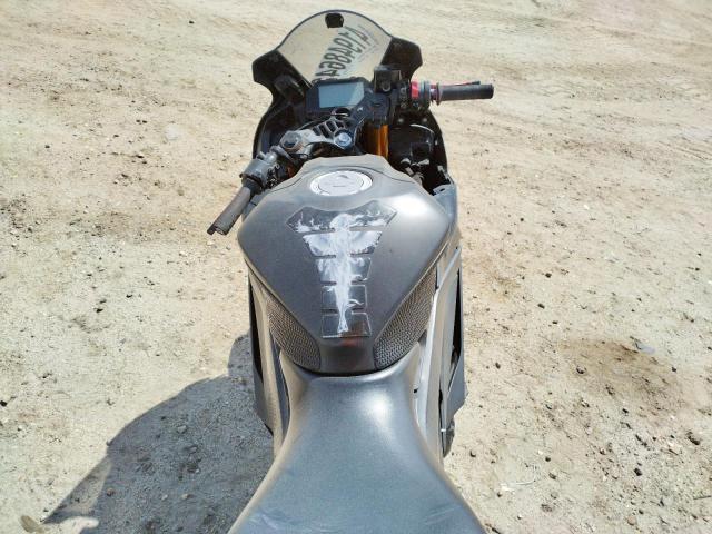 2019 YAMAHA YZFR3 A MH3RH18Y6KK001808