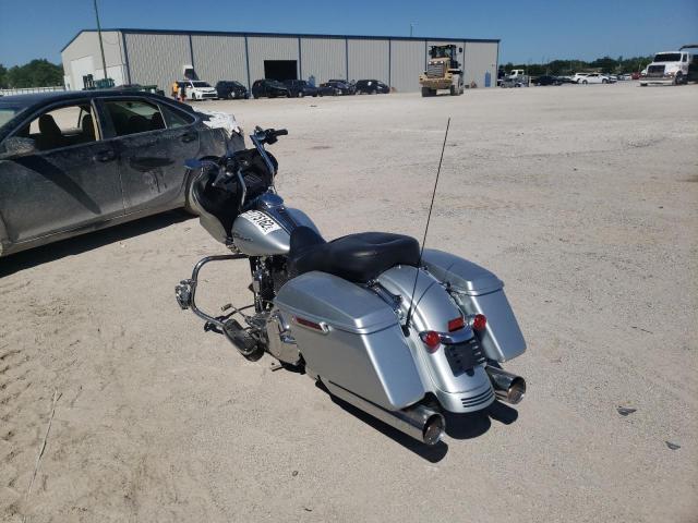 2014 HARLEY-DAVIDSON FLHTCU 1HD1KBM1XEB690962