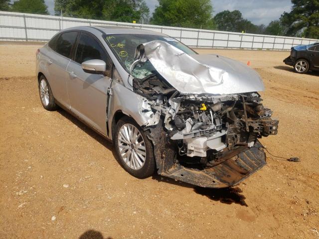 Salvage cars for sale from Copart Longview, TX: 2017 Ford Focus Titanium