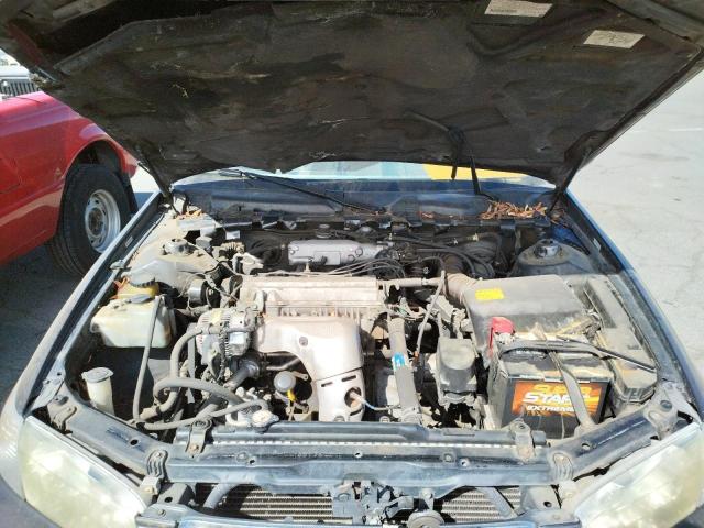 Фото: 4T1BG22K21U842570 - 7