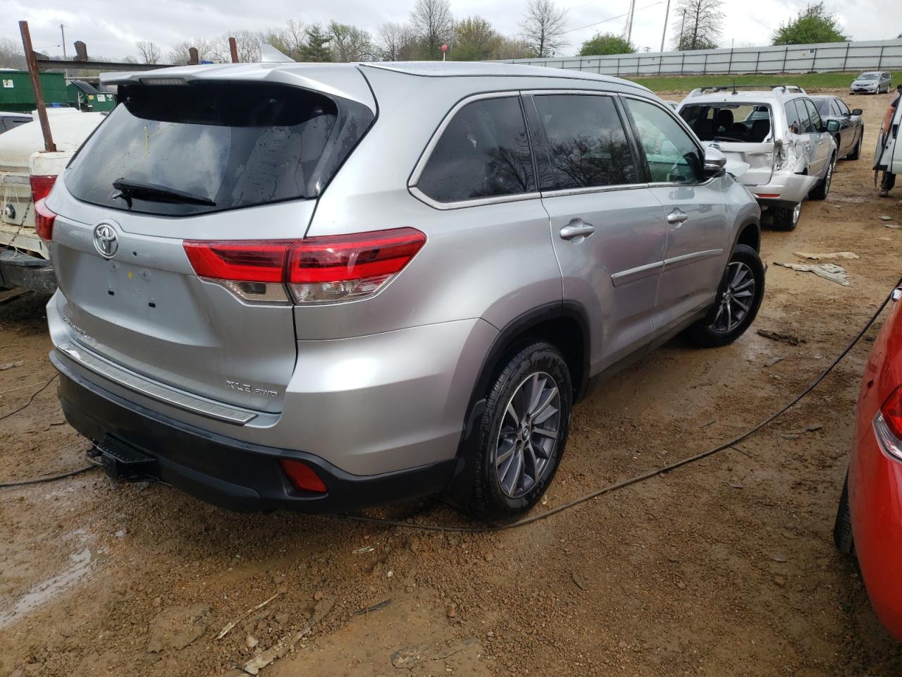 5TDJZRFH8KS997518 2019 Toyota Highlander at MO - Saint Louis 5TDJZRFH8KS997518 2019 Toyota Highlander at MO - Saint Louis