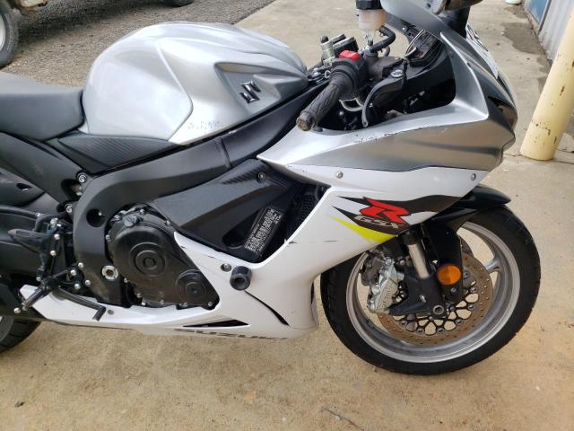 2018 SUZUKI GSX-R600 JS1GN7FA8J2100341