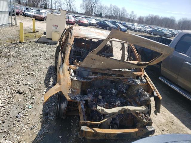 Фото: 2C4RC1BG2GR245039 - 9