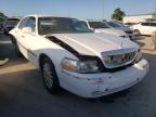 2004 LINCOLN  TOWN CAR