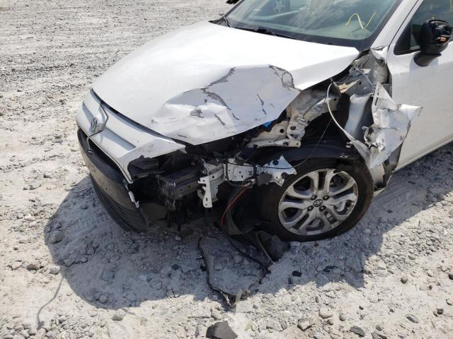 2018 TOYOTA YARIS IA 3MYDLBYV8JY313911