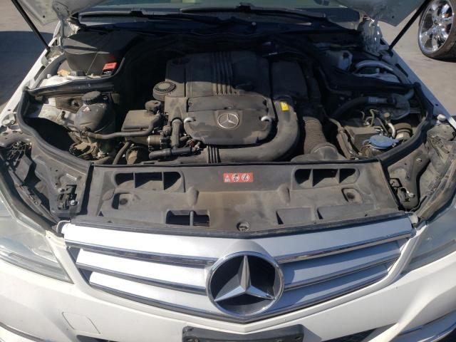 WDDGF4HB3DR285603 Mercedes-Benz C 250 2013. Фото: 6