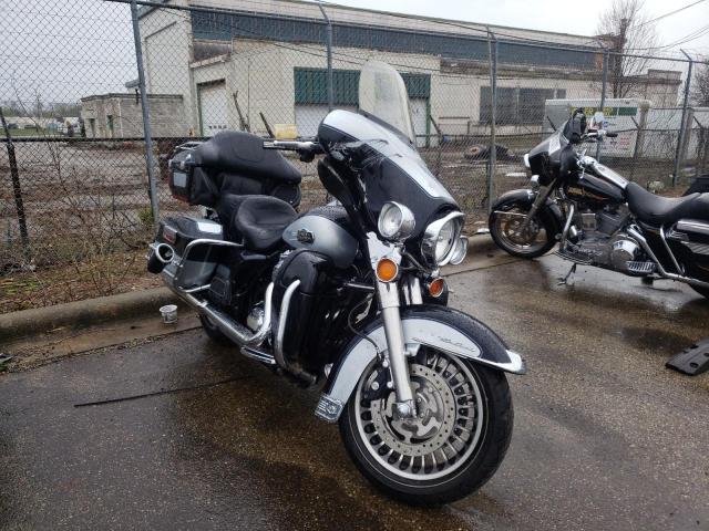 Salvage motorcycles for sale at Moraine, OH auction: 2013 Harley-Davidson Flhtcu ULT
