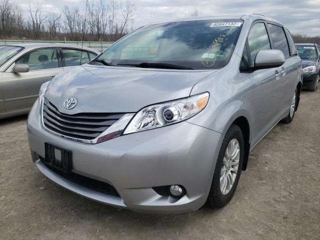 5TDYK3DC0CS230044 Toyota Sienna Xle 2012. Фото: 1