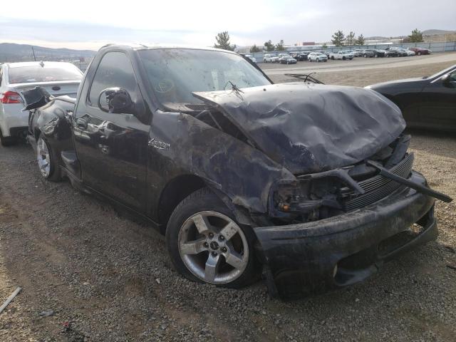 Salvage cars for sale from Copart Reno, NV: 2001 Ford F150 SVT L