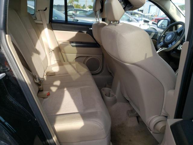 Фото: 1C4NJCBA0CD677136 - 6