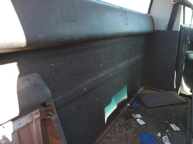 2016 TOYOTA TUNDRA SR 5TFNW5F13GX196552