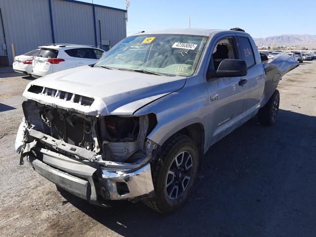 5TFUY5F15JX696905 Toyota Tundra Dou 2018. Фото: 1