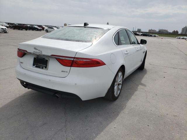 2019 JAGUAR XF PREMIUM SAJBD4FX8KCY80828
