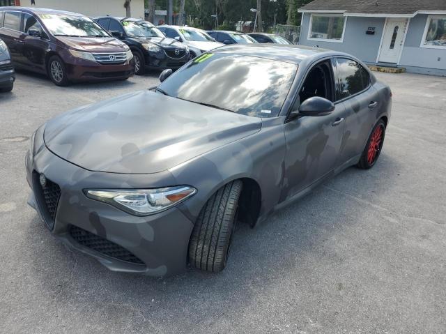ZARFAECN8H7530561 Alfa Romeo Giulia Ti 2017. Фото: 1