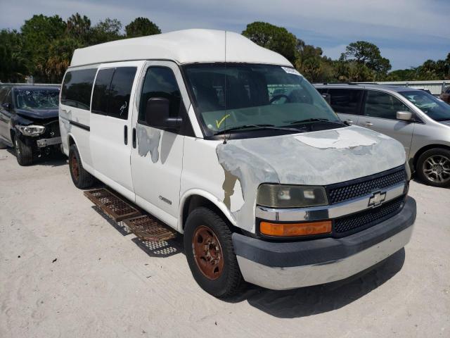 Salvage cars for sale from Copart Fort Pierce, FL: 2005 Chevrolet Express G3