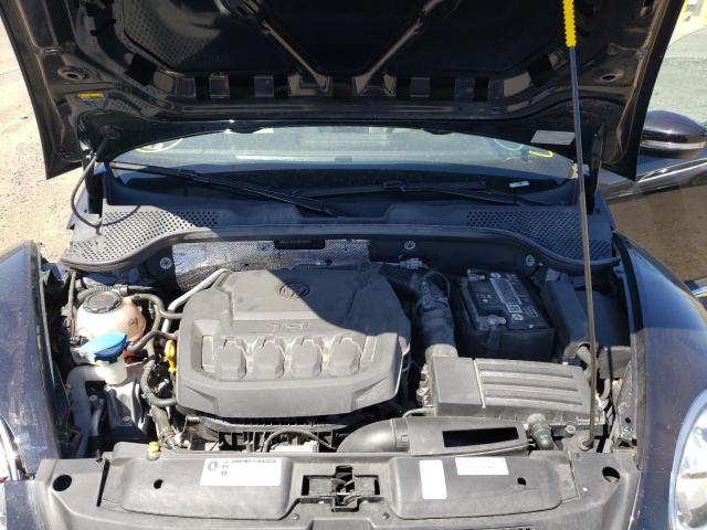 2018 VOLKSWAGEN BEETLE SE 3VWJD7AT5JM708055