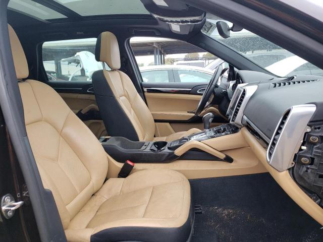 2017 PORSCHE CAYENNE WP1AA2A23HKA89526