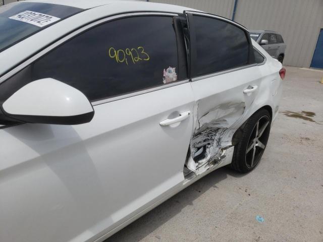 2016 HYUNDAI SONATA SE 5NPE24AF5GH408355