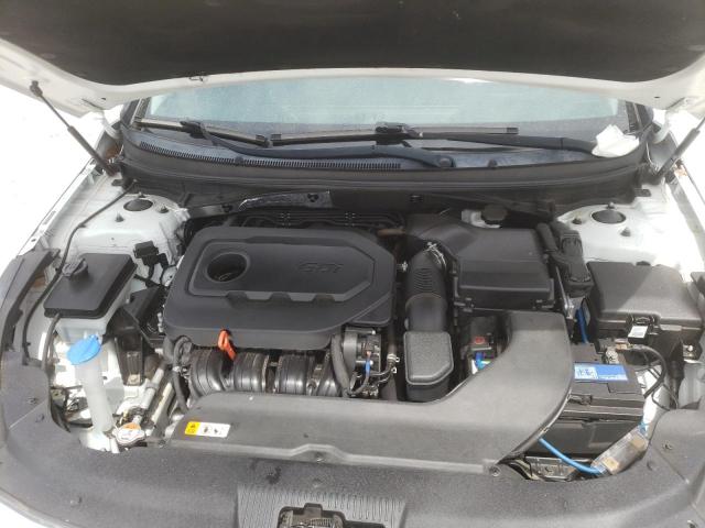 2016 HYUNDAI SONATA SE 5NPE24AF5GH408355