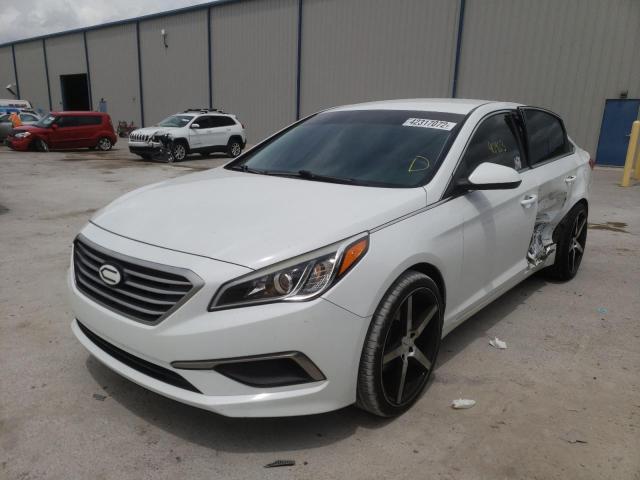 2016 HYUNDAI SONATA SE 5NPE24AF5GH408355