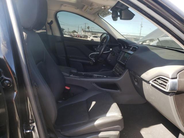 SADCJ2GX2JA236528 Jaguar F-Pace Pre 2018. Фото: 4