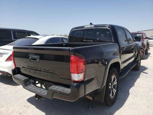 5TFAZ5CN5HX038714 Toyota Tacoma Dou 2017. Фото: 3