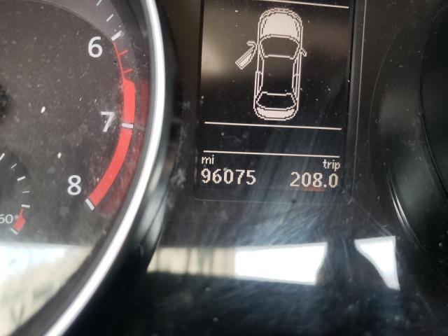 2017 VOLKSWAGEN PASSAT R-L 1VWDT7A33HC043779