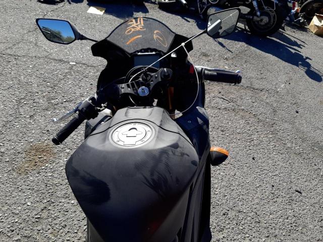 2019 YAMAHA YZFR3 A MH3RH18Y2KK001112
