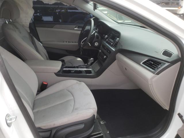 2016 HYUNDAI SONATA SE 5NPE24AF5GH408355
