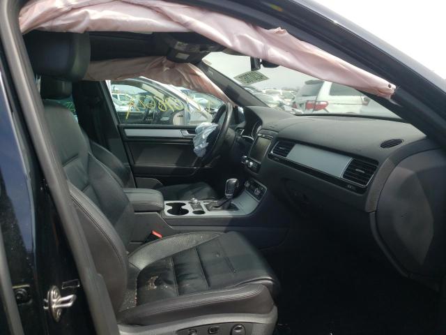 2017 VOLKSWAGEN TOUAREG WO WVGRF7BP7HD003258