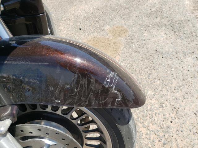 2011 HARLEY-DAVIDSON FLTRU 1HD1KGM14BB642138