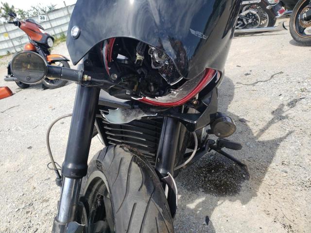 2015 SUZUKI VZR1800 JS1VY53A8F2100211