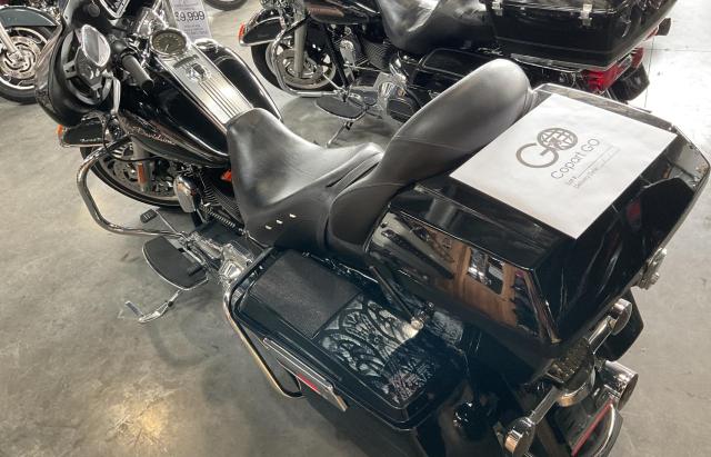 2010 HARLEY-DAVIDSON FLHR 1HD1FB411AB636738