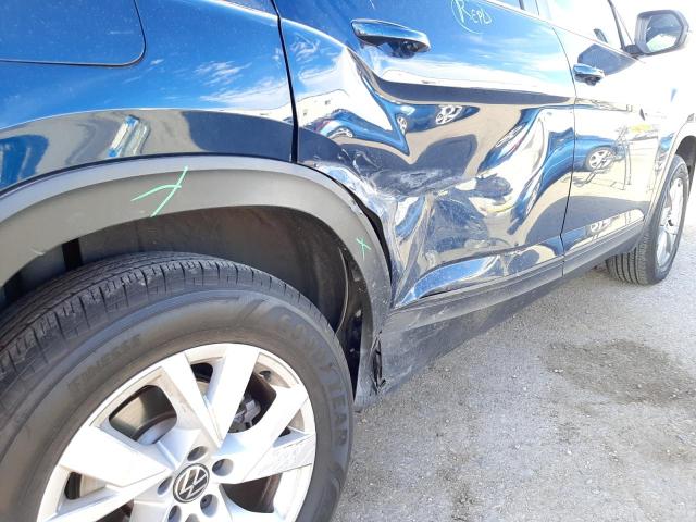 2020 VOLKSWAGEN ATLAS CROS - 1V2AC2CA7LC200693