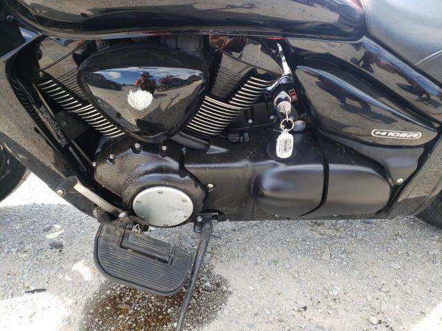 2015 SUZUKI VZR1800 JS1VY53A8F2100211