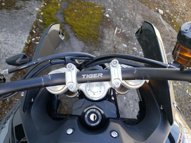 2022 TRIUMPH MOTORCYCLE TIGER 900 SMTE67DF8NTA11124