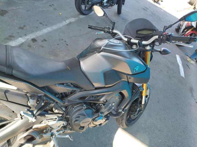 2015 YAMAHA FZ09C JYARN33Y1FA001393