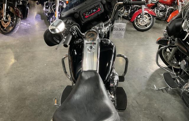 2010 HARLEY-DAVIDSON FLHR 1HD1FB411AB636738