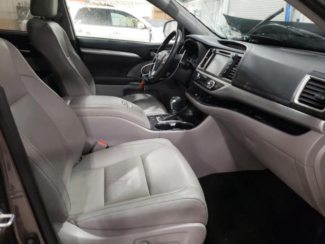 2019 TOYOTA HIGHLANDER 5TDJZRFH0KS573976