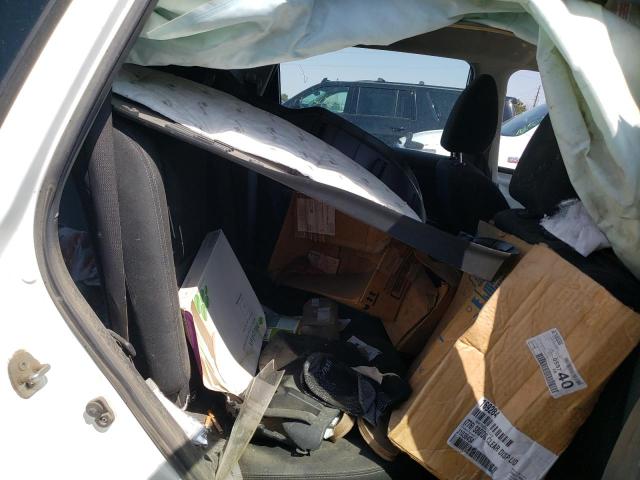 2017 NISSAN ROGUE S KNMAT2MT1HP576873