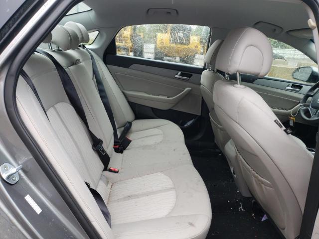 2017 HYUNDAI SONATA HYB KMHE24L32HA067732