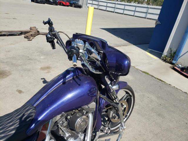 2010 HARLEY-DAVIDSON FLHX 1HD1KB431AB660261