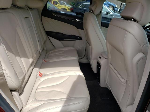 2019 LINCOLN MKC RESERV 5LMCJ3D9XKUL09161